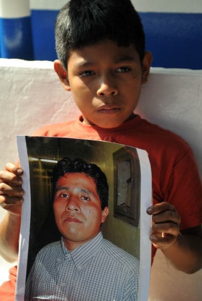 Manuel quedó huérfano a temprana edad, igual que quedaron sus hijos después de que fuera baleado en LA.