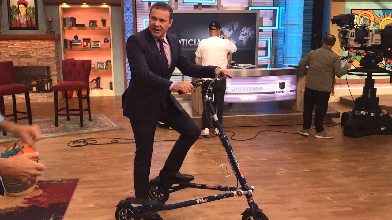 Alan Tacher no se podía quedar atrás, eso sí no sin antes recibir instrucciones claras.