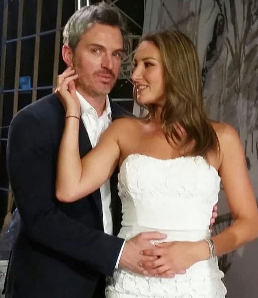 Su único objetivo es quedarse con el amor de Mariano (Ramiro Fumazoni), aunque no lo ama y sólo lo hace por ambición.