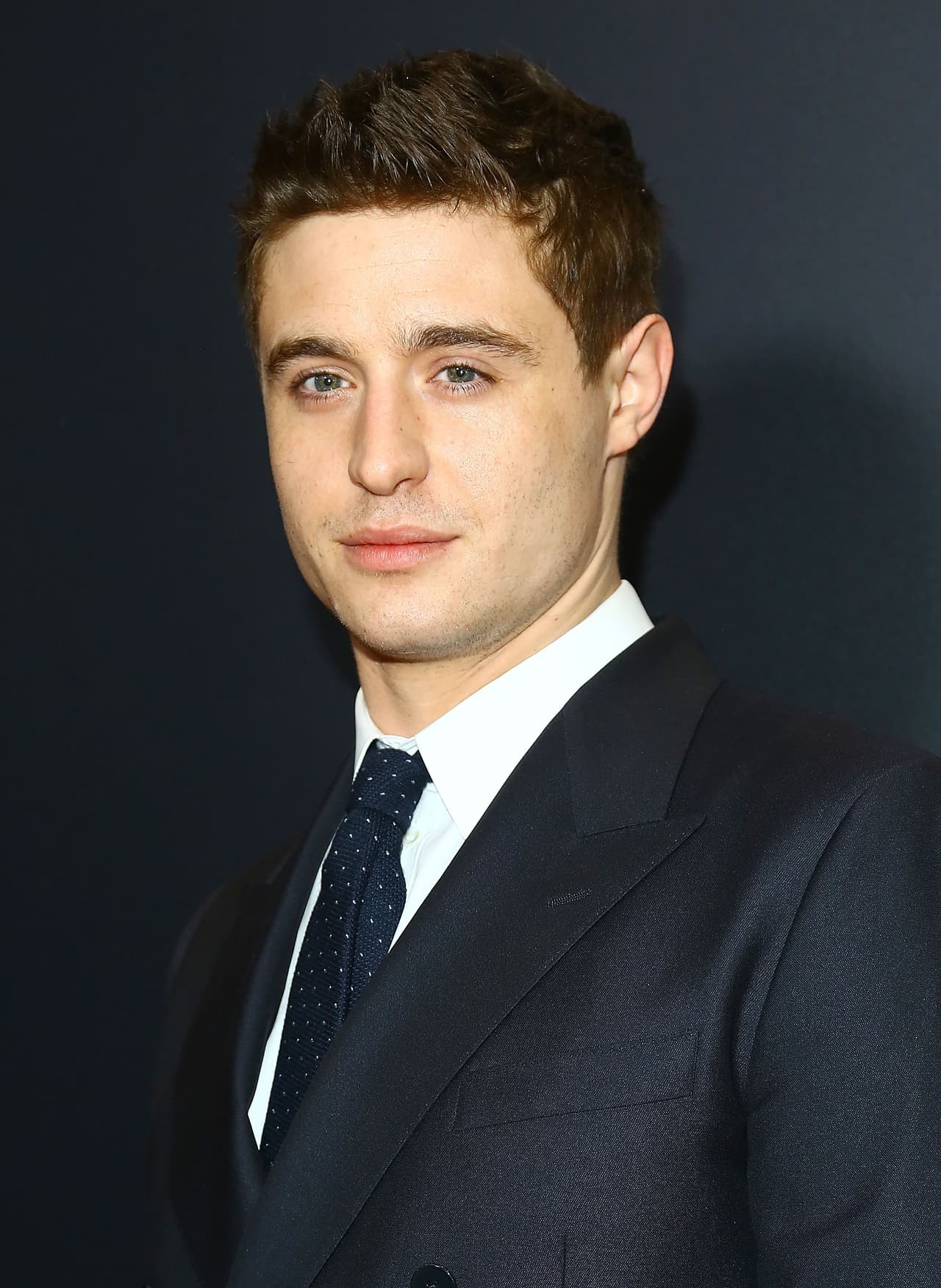 ¿Vieron la película The Host? Entonces recordarán al personaje Jared Howe, el cual fue interpretado por el guapo Max Irons.