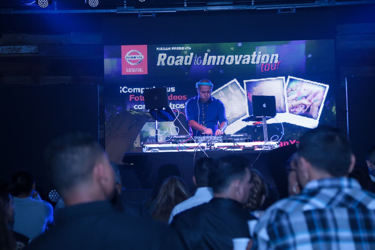 El cantante puertorriqueño Yandel llegó a Chicago en el Road to Innovation Tour de Nissan con lo mejor de su repertorio en un concierto privado en el Concord Music Hall.