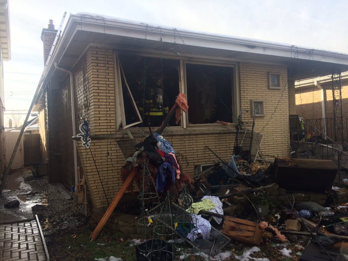 Un hombre resulta muerto en un incendio al suroeste de Chicago