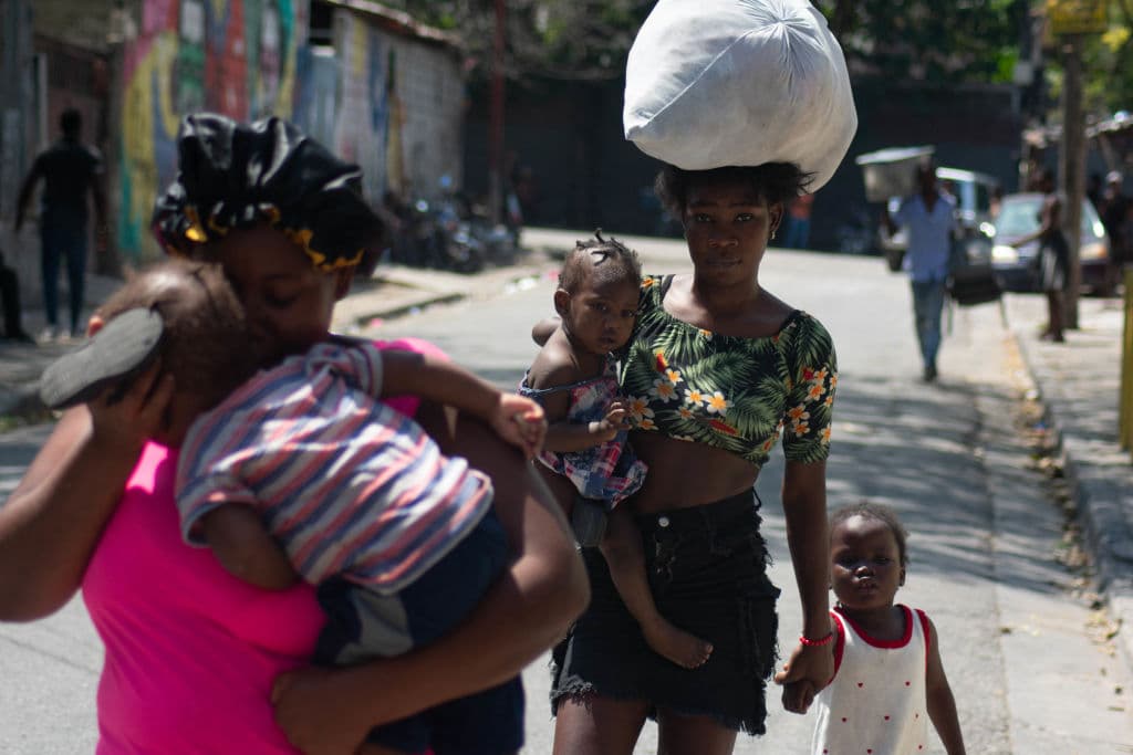 Gobierno de Trump anuncia la terminación del TPS para más de 350,000 haitianos a partir de febrero de 2026