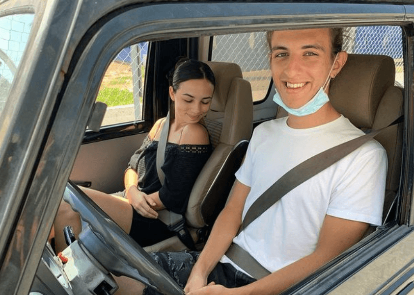 Por las publicaciones que comparte la primogénita del actor en Instagram, todo parece indicar que los hermanos llevan una relación cercana y siempre tienen presente a su padre.