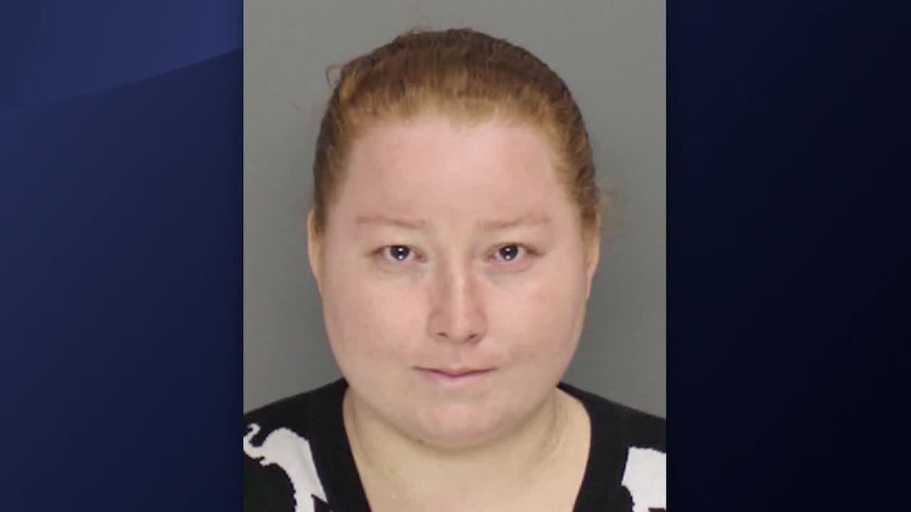 Niñera hondureña Nohely Cabrera enfrenta cargos de crueldad infantil en Georgia