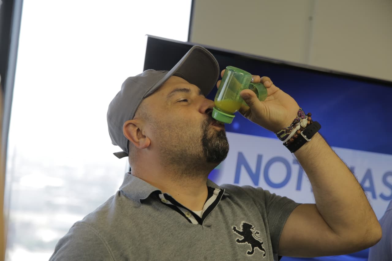 Su esposo y ella decidieron no saber si será niño o niña hasta el día que nazca en agosto.