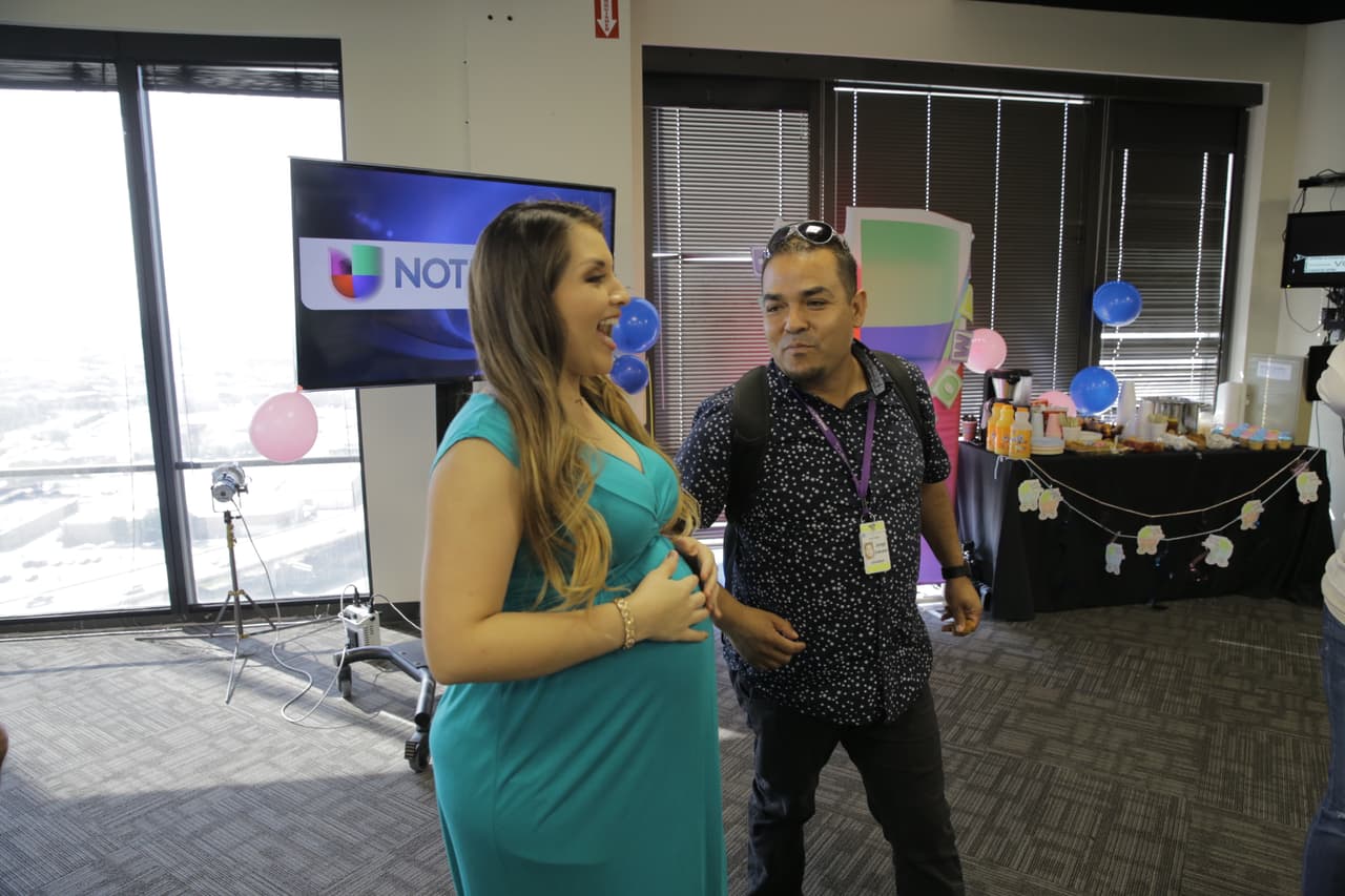 Su esposo y ella decidieron no saber si será niño o niña hasta el día que nazca en agosto.