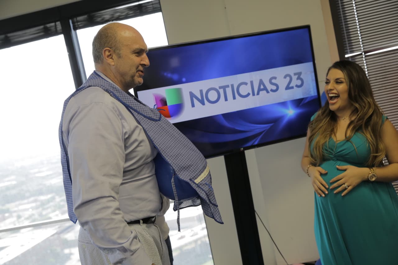 Su esposo y ella decidieron no saber si será niño o niña hasta el día que nazca en agosto.