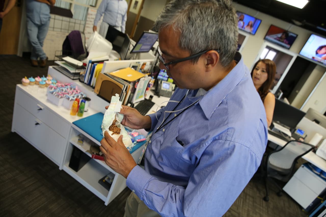 Su esposo y ella decidieron no saber si será niño o niña hasta el día que nazca en agosto.