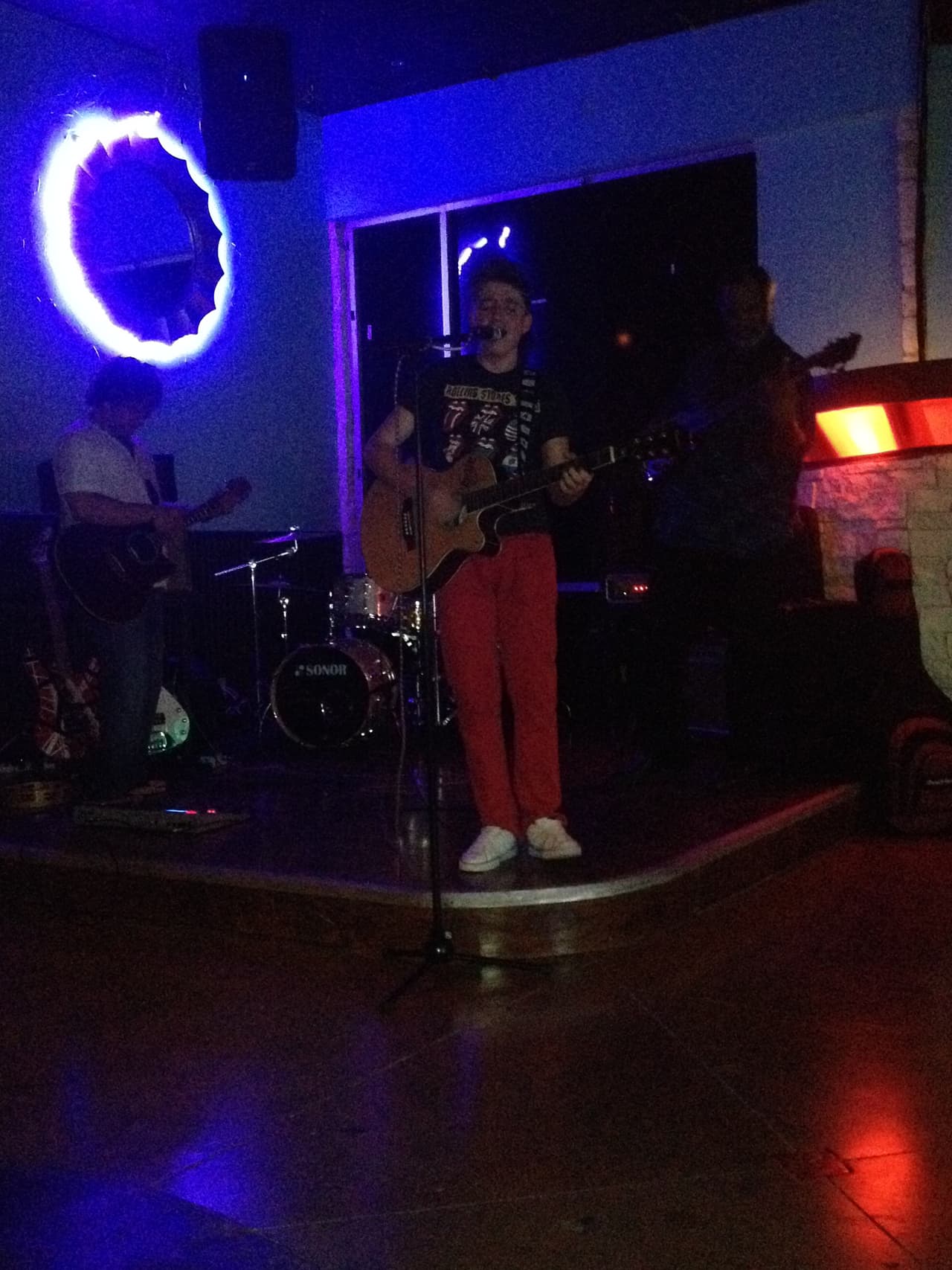 Matt es un chico que sabe bien lo que es no perder la esperanza. Ha logrado alcanzar sus sueños y todo lo logrado es gracias a su familia.