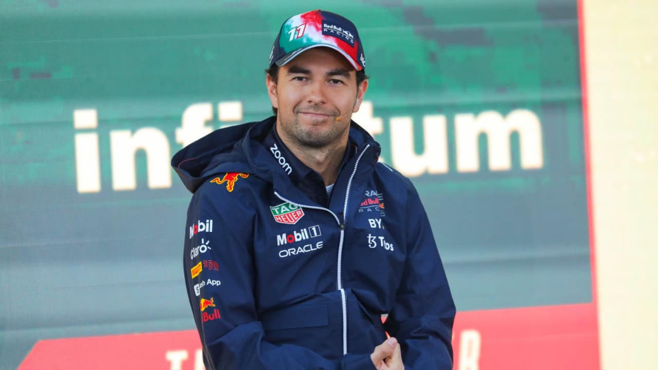 'Checo' Pérez celebra la continuidad del Gran Premio de México