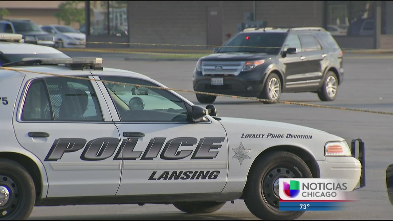 Un muerto y un policía herido tras tiroteo en centro comercial en Lansing