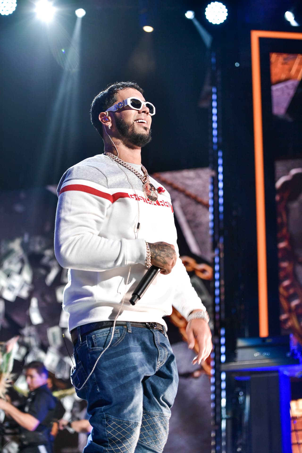 Puntual acudió a la cita para verificar que todo esté listo para la gala del jueves.
<br>