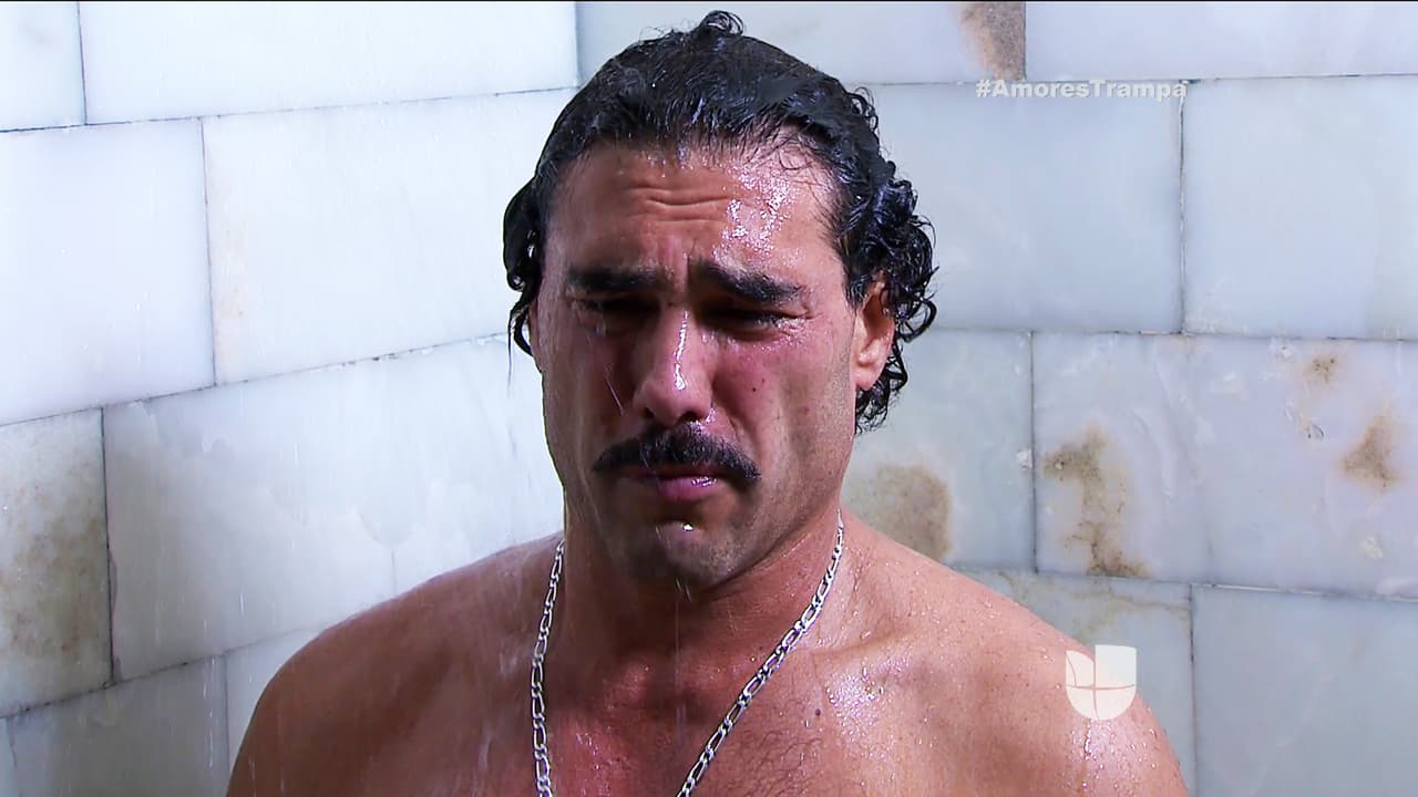 A nosotros no nos engañas, Isabel te tiene mareado.