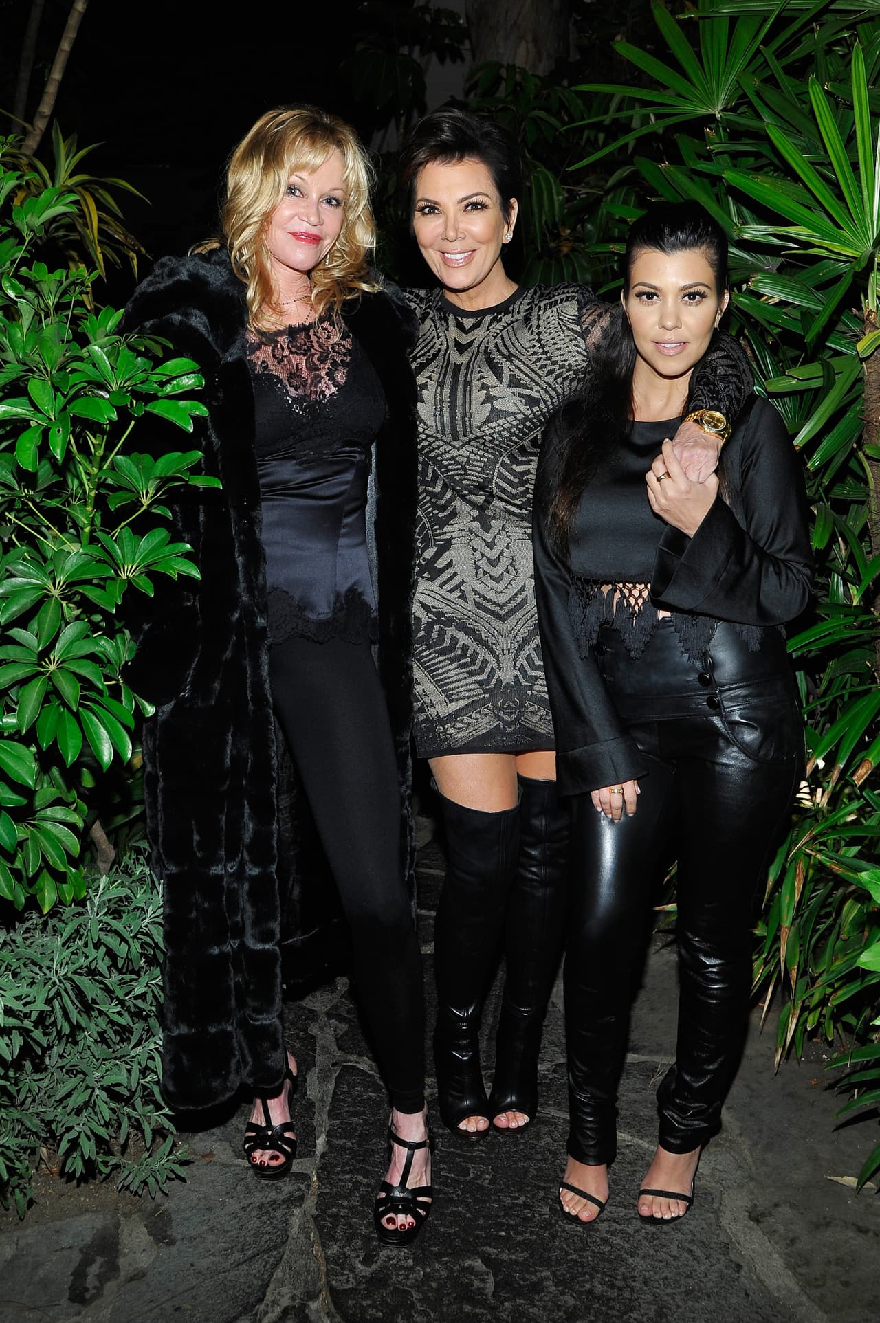 Ante esta respuesta, Jenner se muestra triste y desconsolada y con lágrimas hace un gesto de negación.