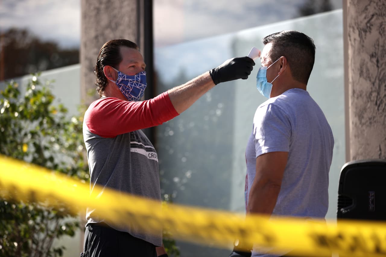 Anuncian 633 nuevos casos de coronavirus y 72 muertes en Illinois 