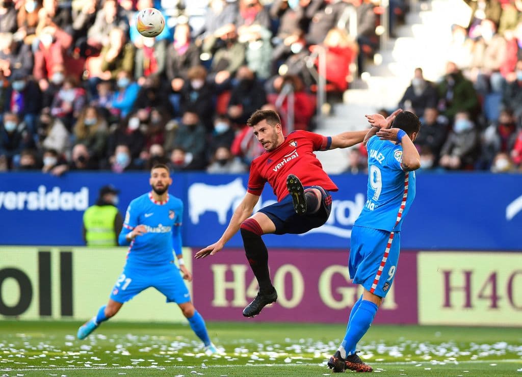 Atlético de Madrid vulve a mostrar lo temible que es su plantilla y vencen al Osasuna 0-3 en el arranque de la jornada 25 del futbol español.