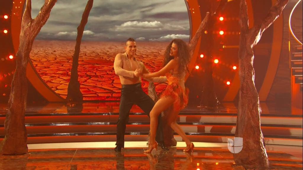 Jon y Ana Patricia encendieron la pista de Mira Quién Baila.