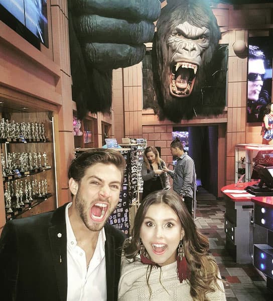 En junio del 2016 se dio a conocer que la pareja eran novios.