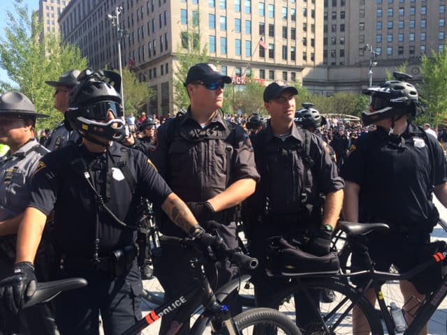 Masiva protesta de Black Live Matter en Cleveland, Ohio donde se celebra el segundo día de la Convención Nacional Republicana ante grandes medidas de seguridad.