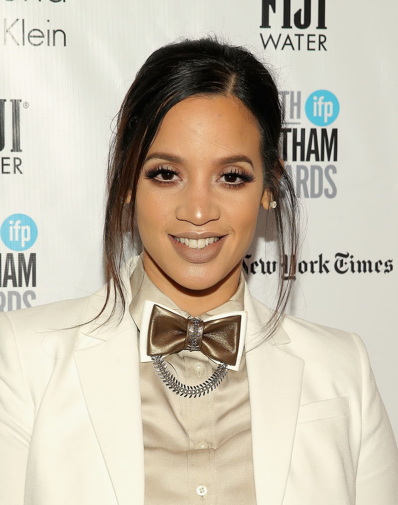 En él interpreta a Dayanara.