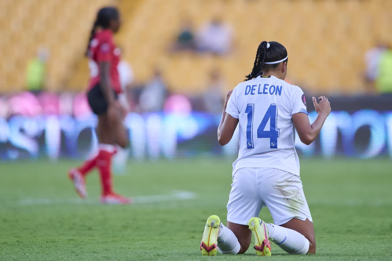 Panamá venció 1-0 ante Trinidad y Tobago en la última jornada de la etapa de grupos del Clasificatorio Concacaf W y se clasificó al Repechaje. La única anotación del juego fue de la futbolista del Pachuca, antes del León, Marta Cox al minuto 43.