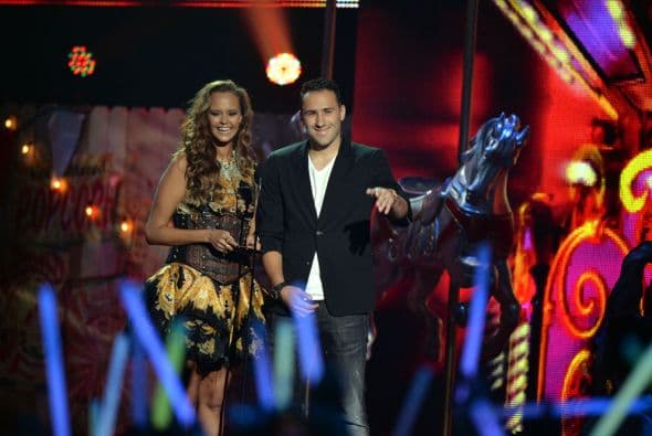 Shayla Dúrcla y el portero de Colombia, David Ospina, presentaron la categoría Mi artista regional mexicano.