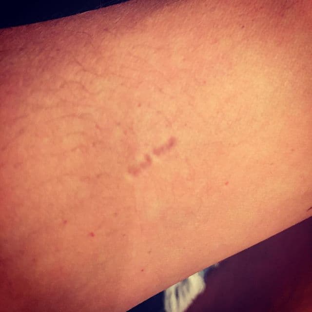 Hace unos días compartió una foto en sus redes sociales donde se ve que disfruta mucho de su rol como mamá. ´Sus primeros dientes #pollo #Alejandro´escribió.