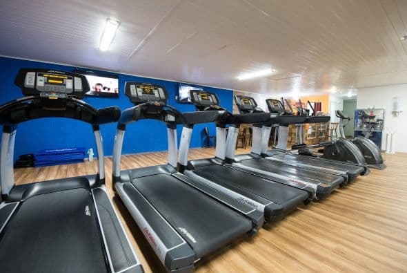 Según las regas del estado, los gimnasios de los condados en la lista de vigilancia deben cerrar sus puertas.