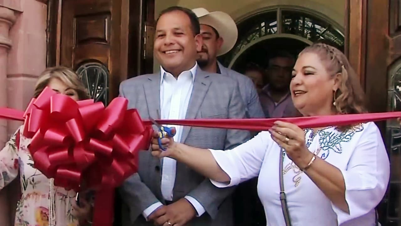 Sobrina de Juan Gabriel cortó el listón para inaugurar el museo en honor al cantante pese a los sellos de clausura