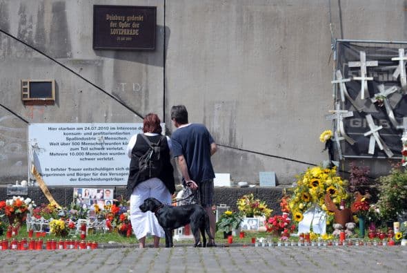 Una tragedia que dio la vuelta al mundo fue la edición 2010 del Love Parade, en la ciudad de Duisburgo, Alemania. Ese año, una estampida humana llenó de luto al mundo entero.