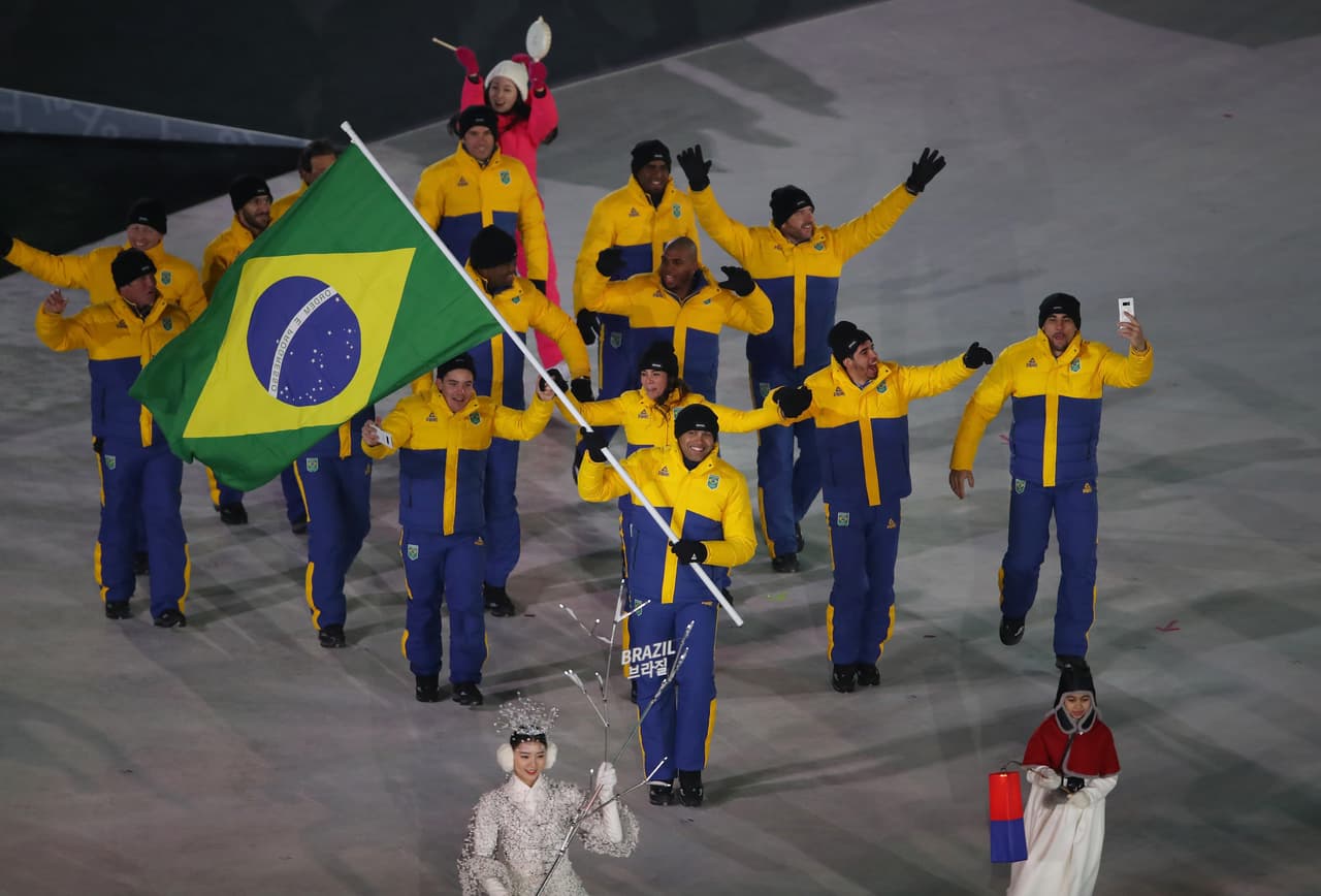 Aunque muy caliente, Brasil es un país que suele participar en este tipo de justas por lo que en esta edición llevó nueve atletas: Isadora Williams, Edson Bindilatti, Odirlei Pessoni, Rafael Souza, Edson Martins, Erick Vianna, Michel Macedo, Jaqueline Mourao, Victor Santos e Isabel Clark.