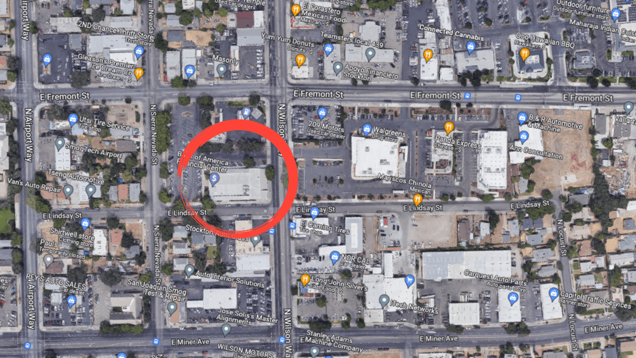 La Policía de Stockton investiga un posible robo a la sucursal de Bank of America ubicada en la esquina de N Wilson Way y E Lindsay Street en Stockton.
<br>