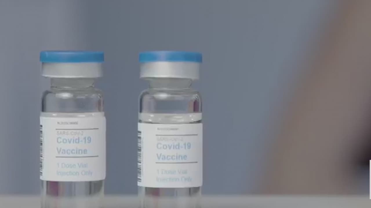 Mucho se habla de las personas que no quieren vacunarse, pero poco se escucha de aquellos que creen en la premisa; “mientras más, mejor”. El jefe de neumología de un prestigioso hospital en Filadelfia y profesor en la facultad de medicina en la Universidad de Jefferson explica.