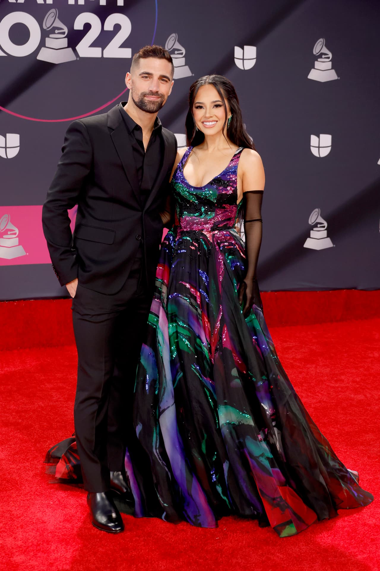 Sebastian Lletget y Becky G