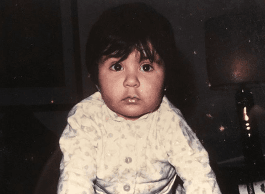 Nació en Mar del Plata, en la costa de Argentin