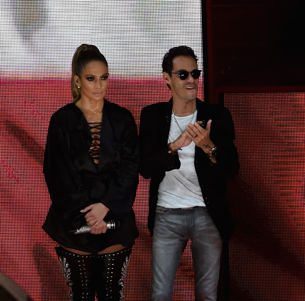 Son muchas las ocasiones en las que se les ha visto juntos, como cuando los dos llevaron un concierto en honor a la candidata Demócrata, Hillary Clinton.