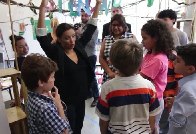 Eva Longoria en el Centro Tau