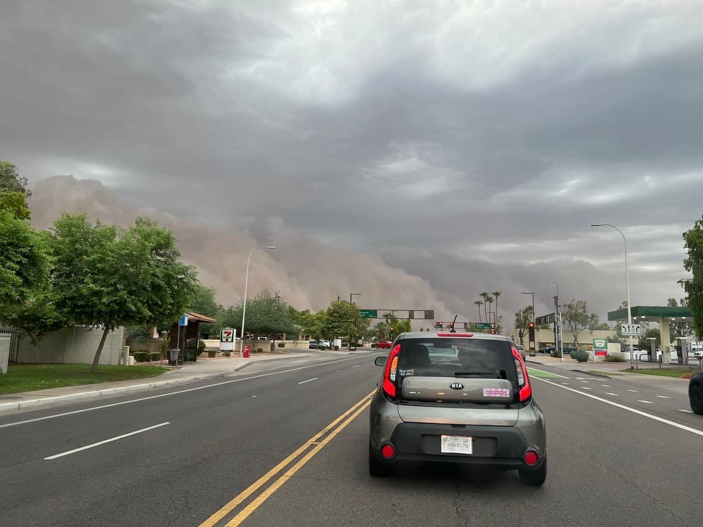 A lo largo del recorrido de la nube, estas fallas se fueron presentando.