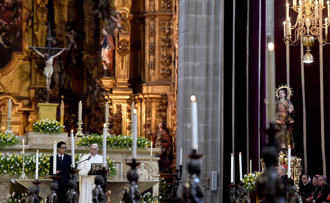Ofreció una misa en la Catedral Metropolitana en donde exhortó a los obispos a no dejarse corromper.