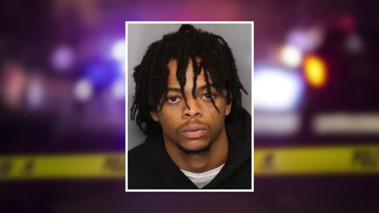 Kailen Guy, de 19 años, fue arrestado en el hospital a donde llegó tras haber sido herido en el tiroteo.