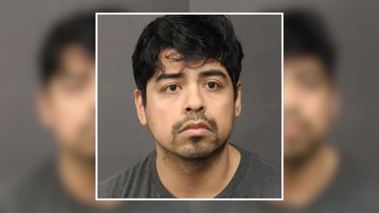 Mujer denuncia que encontró en el celular de su exnovio material sexual generado con inteligencia artificial