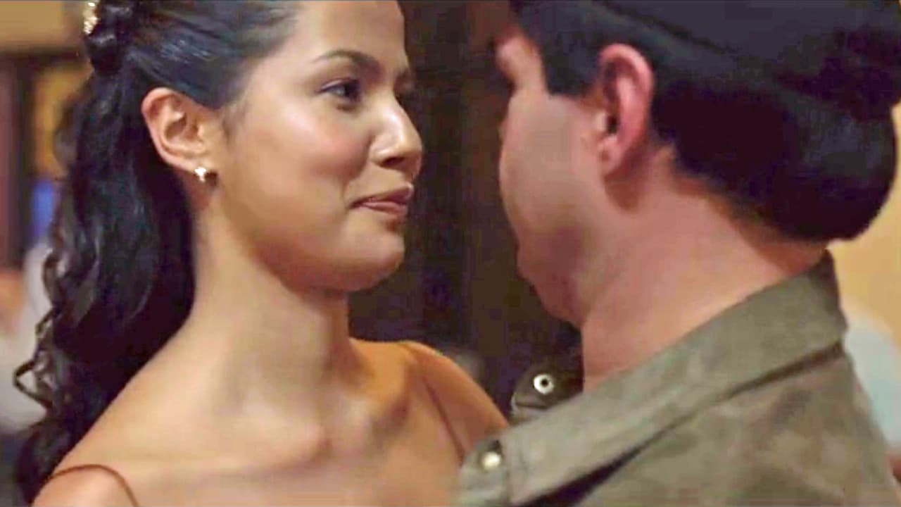 ‘El Chapo’ couldn’t take his eyes off her. He didn’t stop looking at her even while he continued greeting the guests.