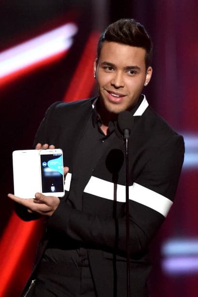 Prince Royce, quien estuvo nominado, fue uno de los presentadores.