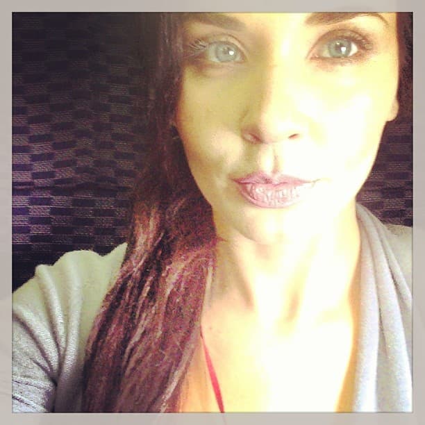 ¿No luce genial aún con la cara totalmente lavada?