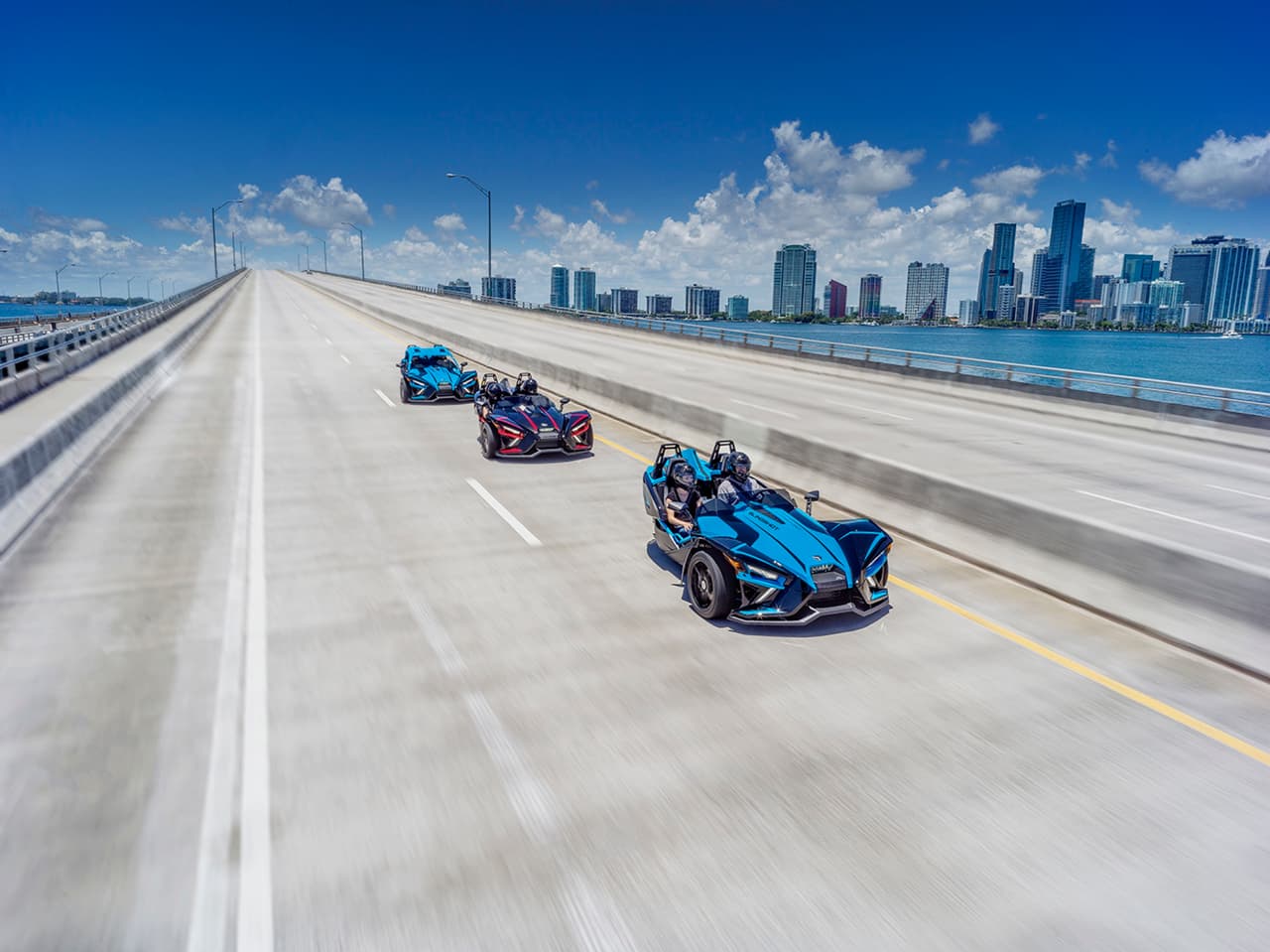 El emblema fue ajustado ligeramente, simplificándolo, pero manteniendo la base del diseño original.