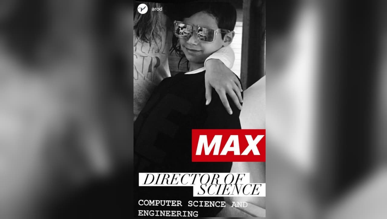 Maximilian David Muñiz, a quien se le conoce como Max, es el ingeniero en computadoras y ciencia.