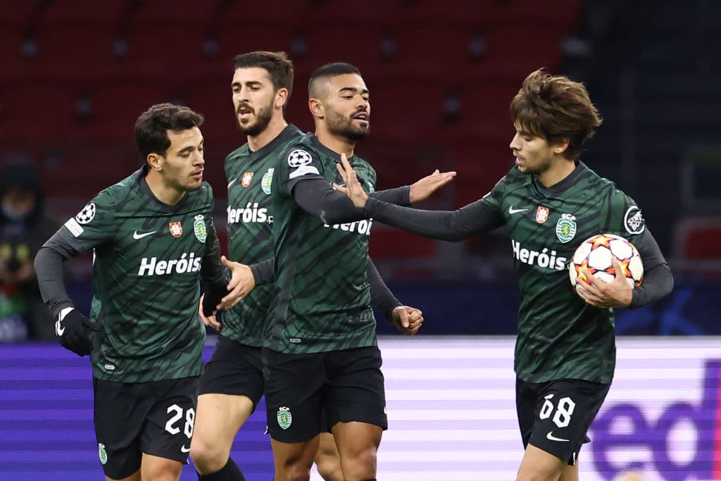 Los cuatro ofensivos del Ajax marcan en la victoria 4-2 del conjunto de Amsterdam sobre el Sporting CP y consiguen 18 puntos de 18 puntos posibles.