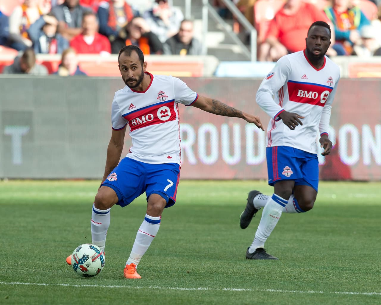 Con Jozy Altidore recuperado, la única duda de Toronto antes de la final reside en Víctor Vázquez