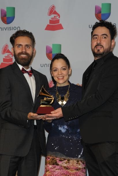 La cantante aprovechó para mandarle un mensaje a su ex novio y le agradeció por todo su apoyo.